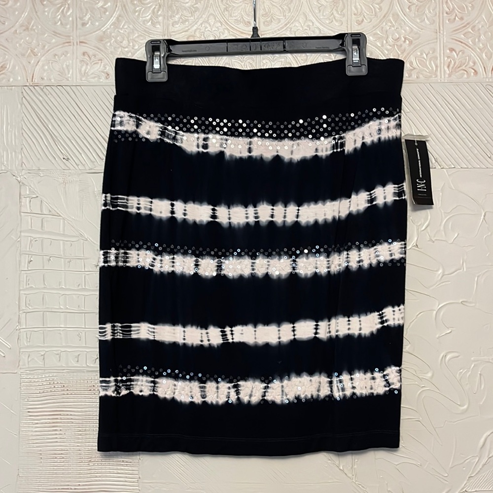 NWT INC Pull on Tye Died Stripes Sequin Skirt Size L
